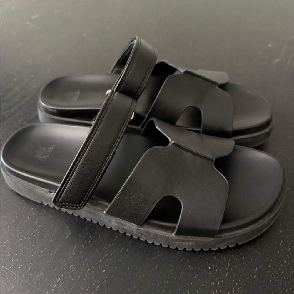 Wild Fable Black Slide Sandals